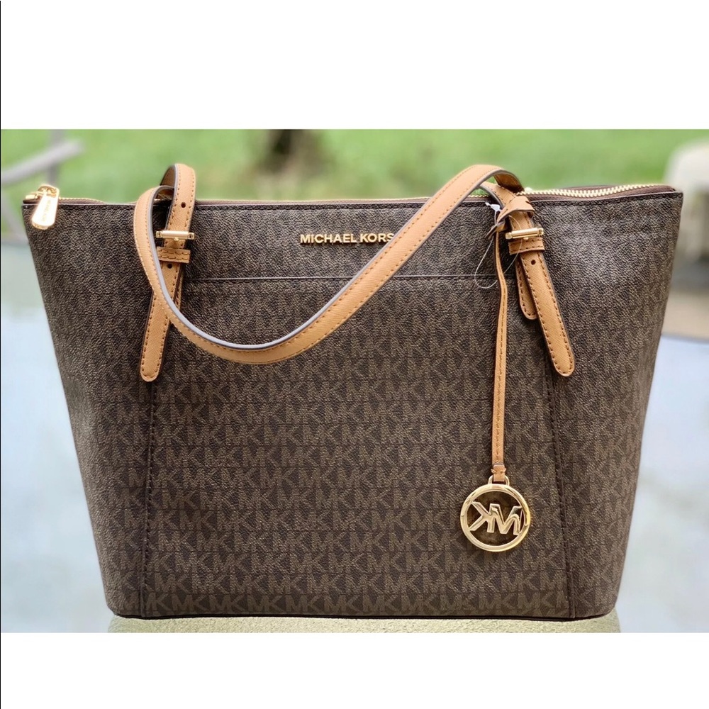 NWT MICHAEL KORS CIARA LARGE